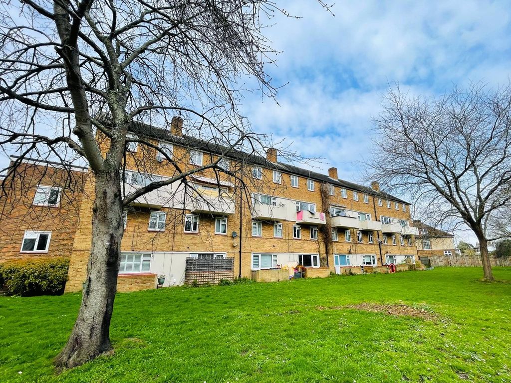 Property photo 1 of 6 Picture No. 27