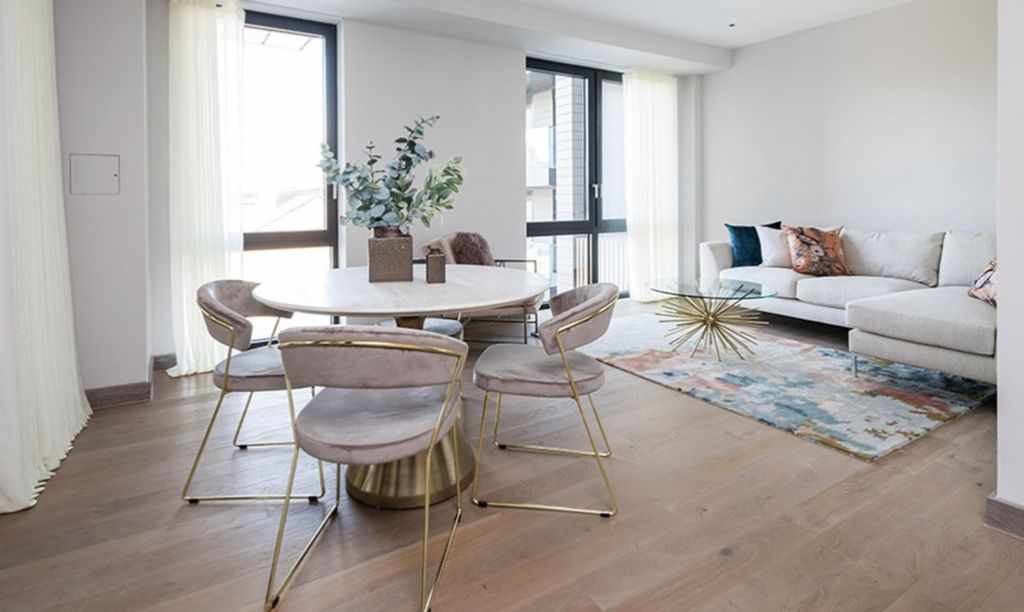 Property photo 1 of 4