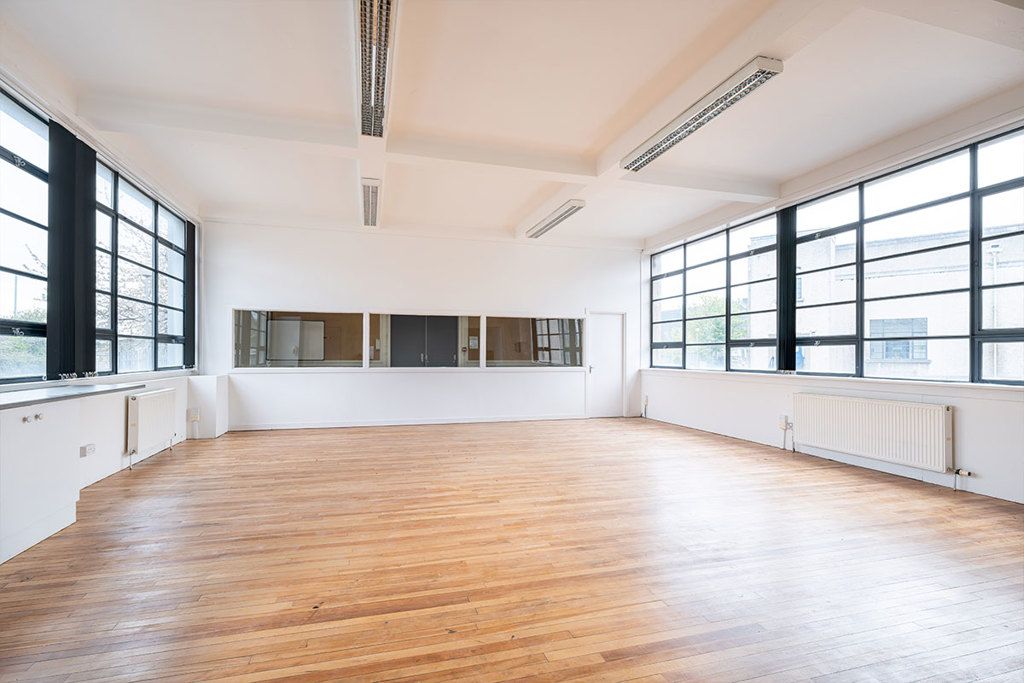 Property photo 1 of 4 Photo 4