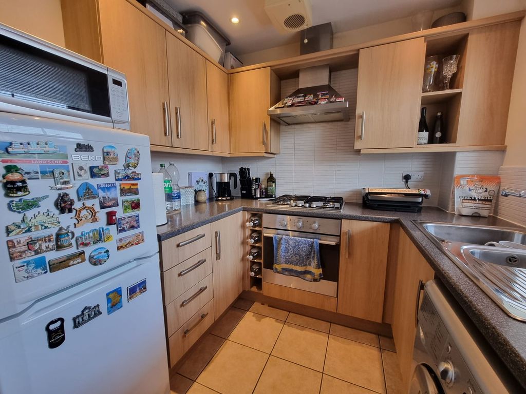 Property photo 2 of 7