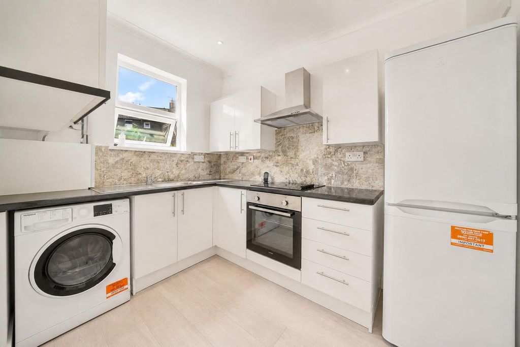 Property photo 2 of 11 2.Jpg