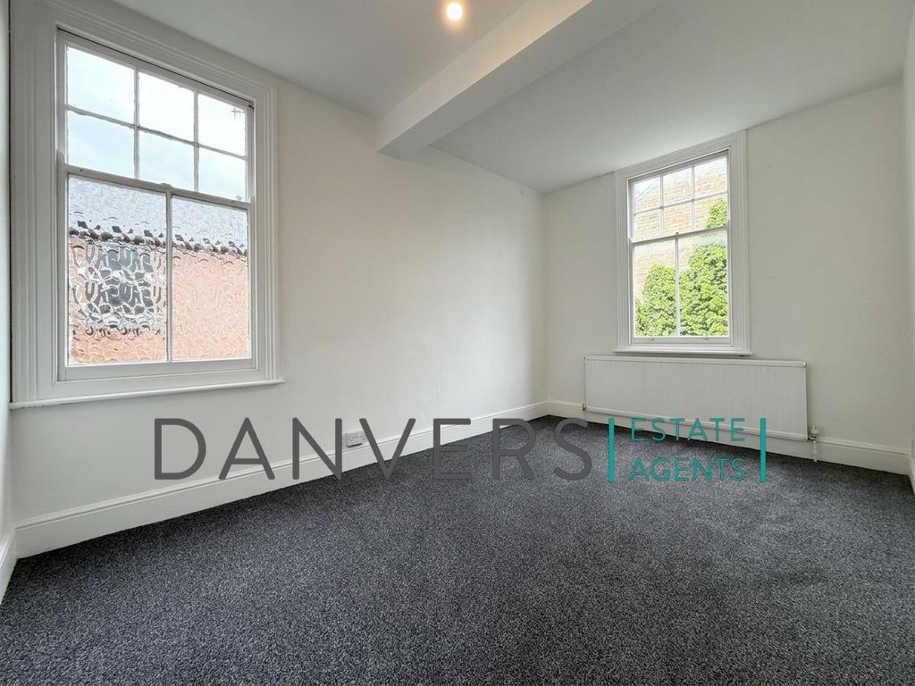 Property photo 1 of 13 Bed 3 2.Jpg