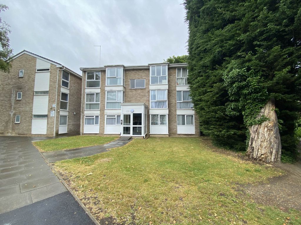 Property photo 1 of 6