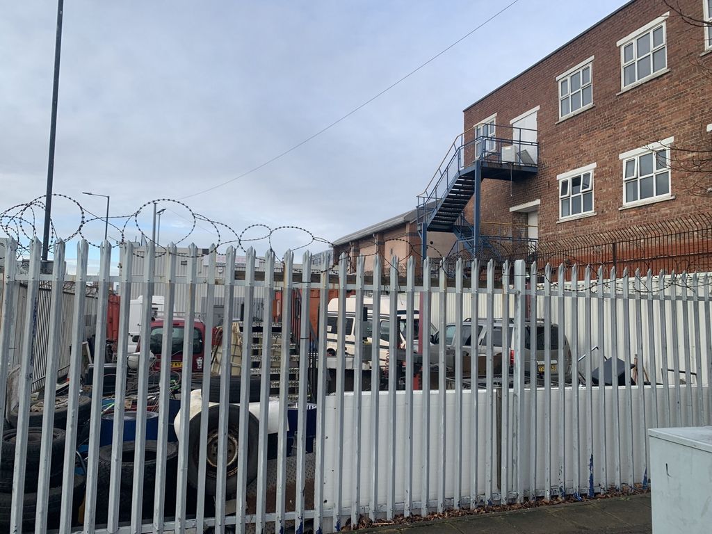 Property photo 3 of 4 Photo 2