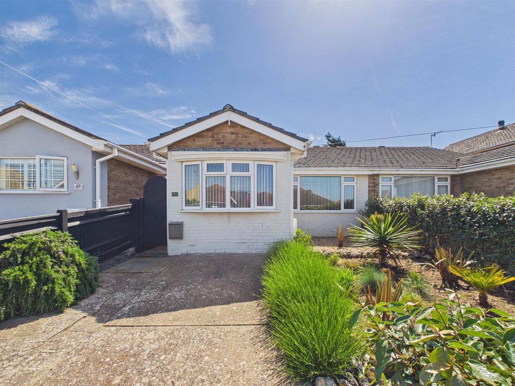 Property photo 2 of 19
