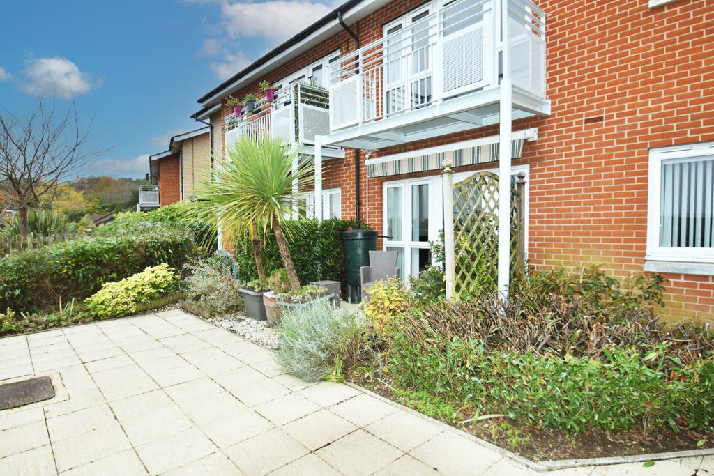 Property photo 1 of 28 Picture No. 29