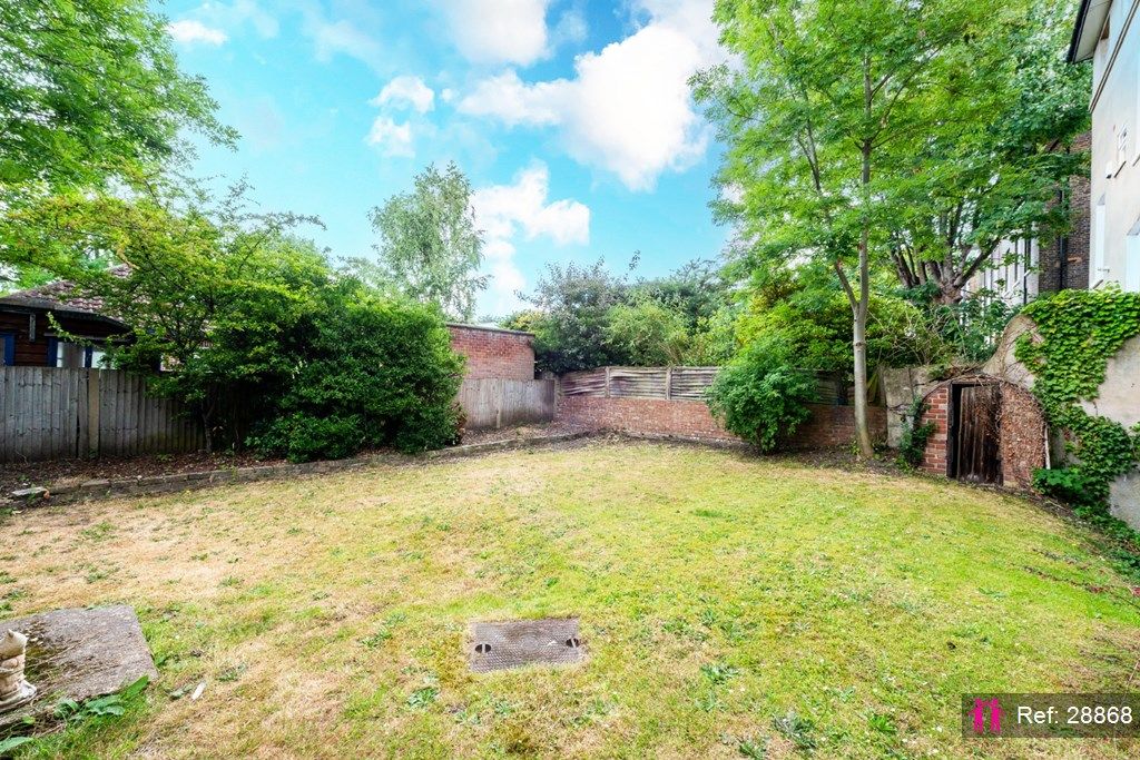 Property photo 2 of 14