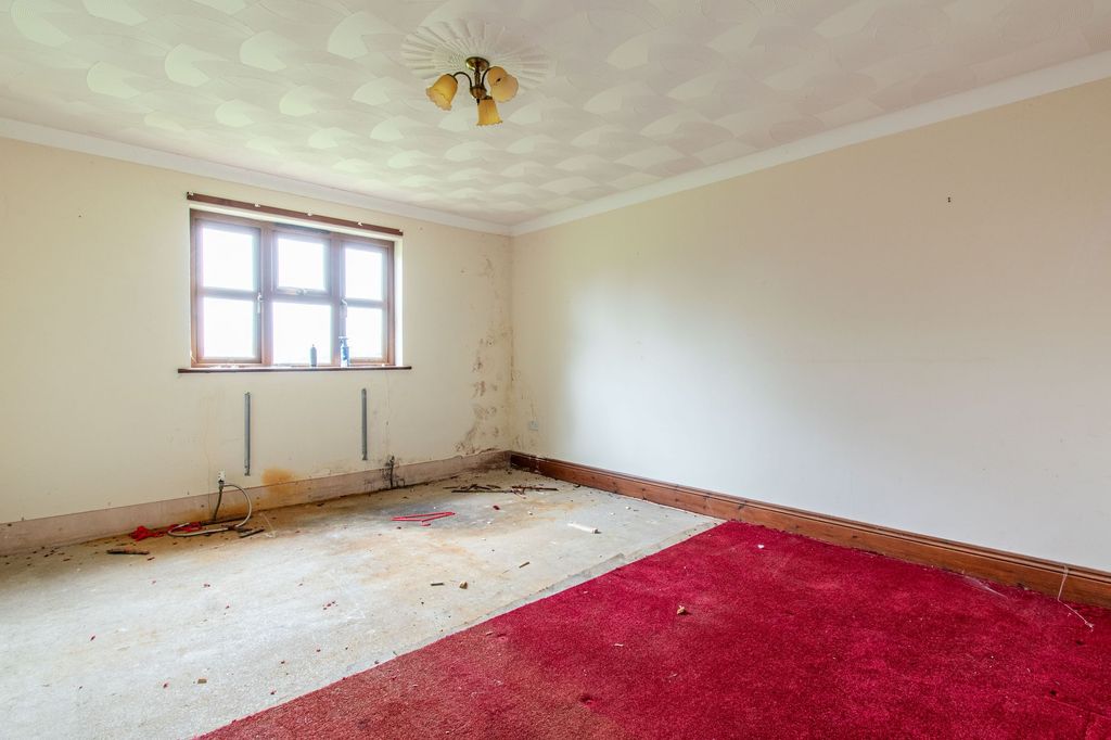 Additional image 11 of 6 bed detached house for saleThe Brake, Common Moor PL14