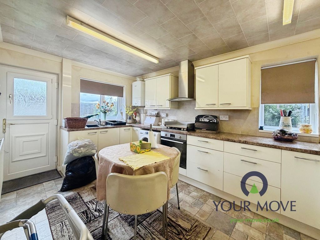 Property photo 3 of 12 Pbox-Img.Jpg