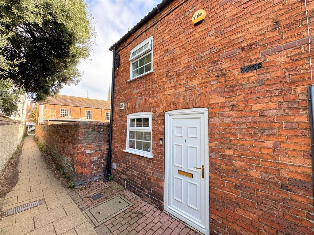 Property photo 1 of 8 Picture No. 14