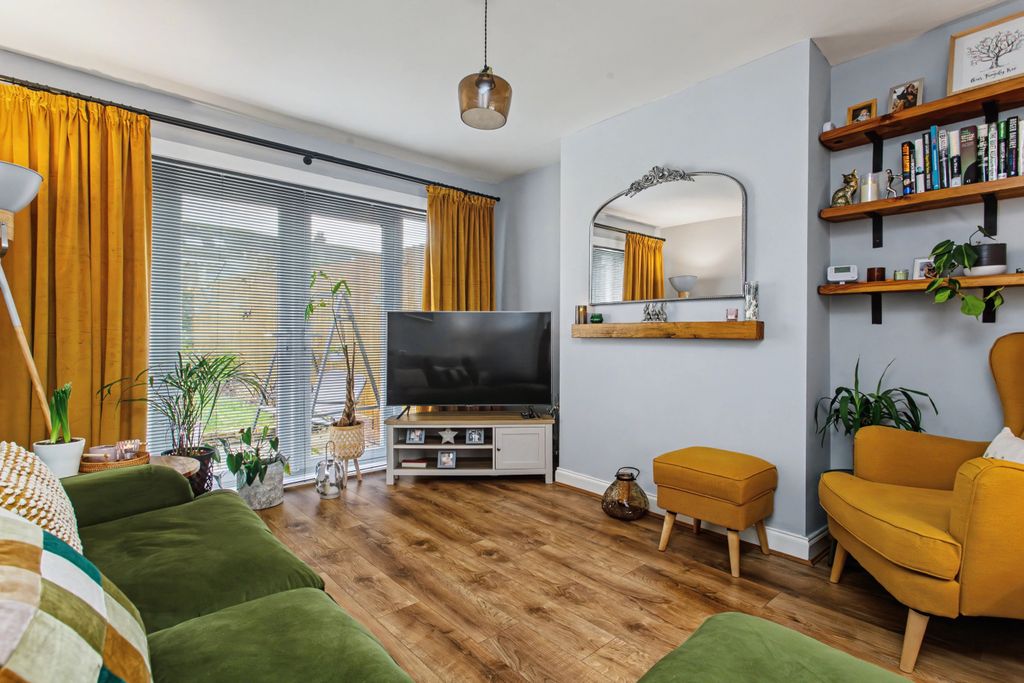 Property photo 3 of 15 Property Image 3