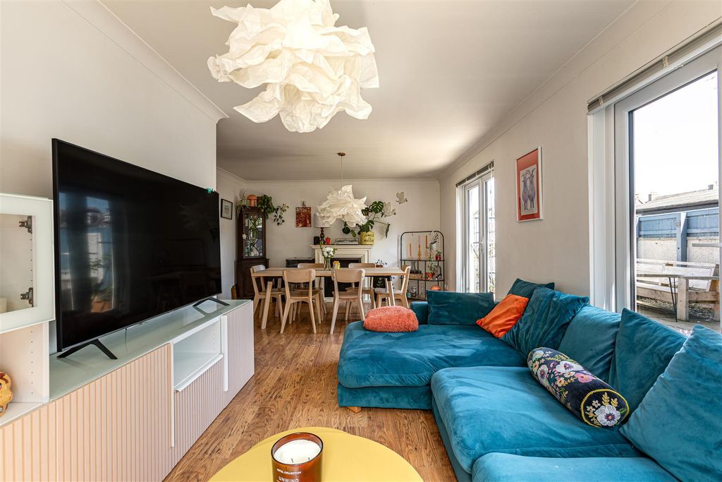 Property photo 3 of 31 6A West High Street Lauder 20.Jpg