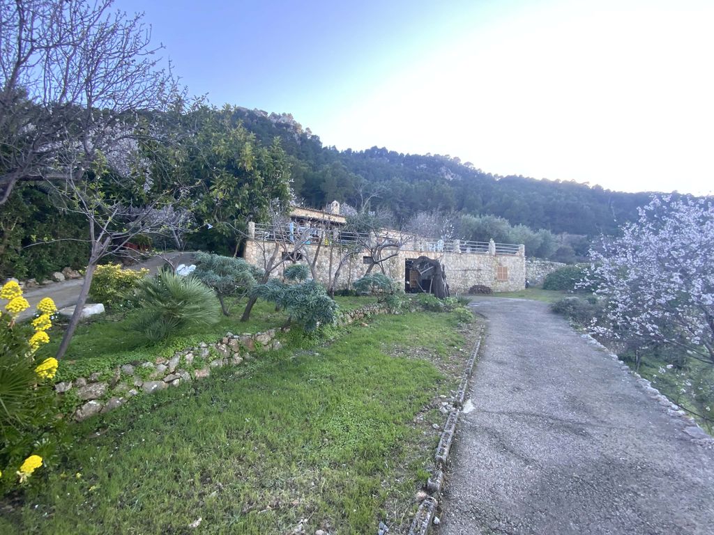 Property photo 1 of 16 Img_0321-Min.Jpg