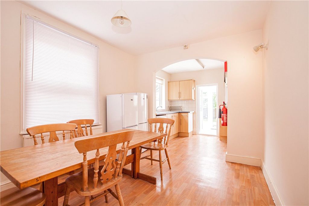 Property photo 2 of 9 Picture No. 02