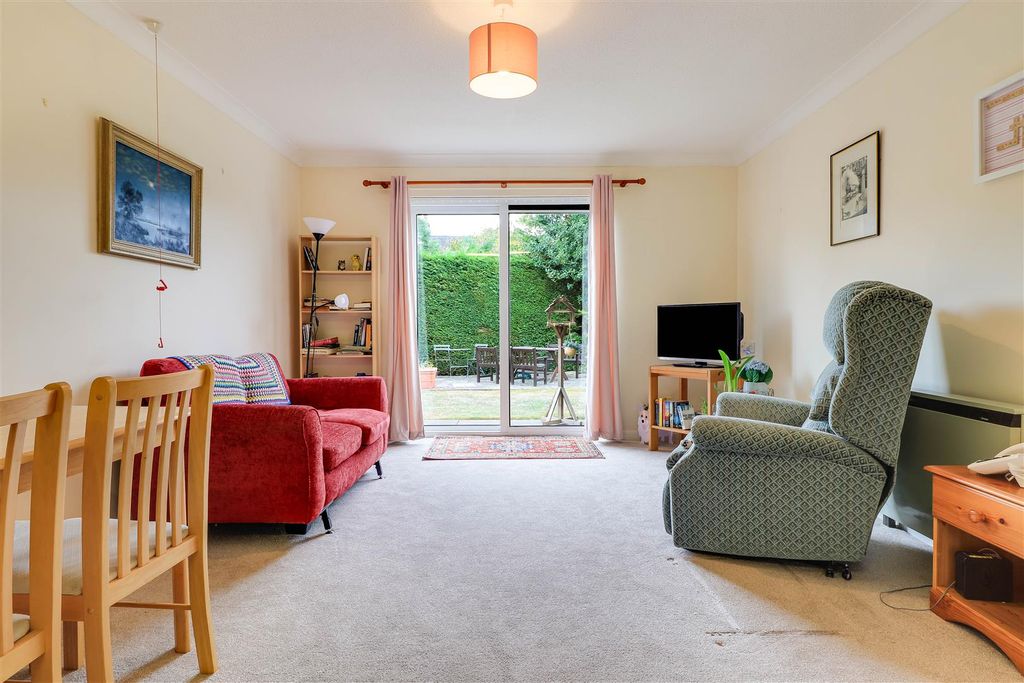 Property photo 2 of 13 Img (2).Jpg