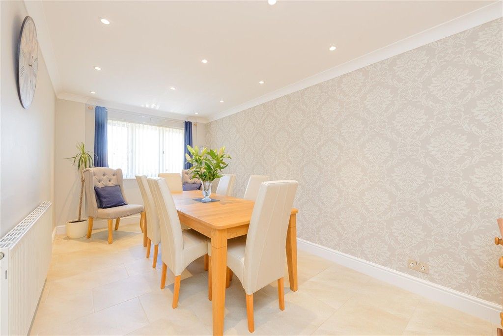Property photo 3 of 13 Dining Room