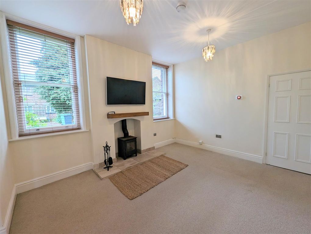 Property photo 3 of 16 10.Jpg