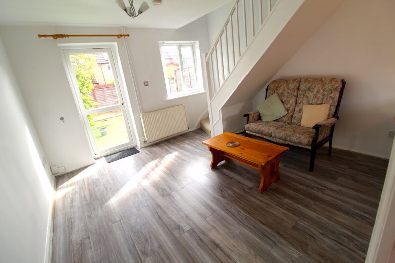 Property photo 3 of 9 Lounge/Diner