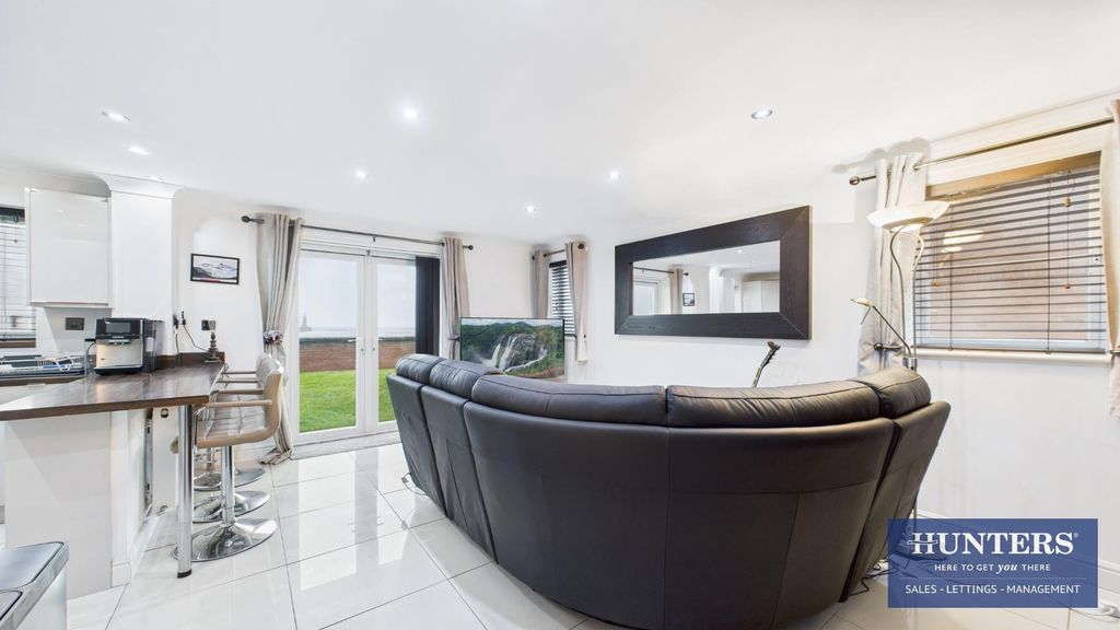 Property photo 3 of 13 Kitchen/Living Area