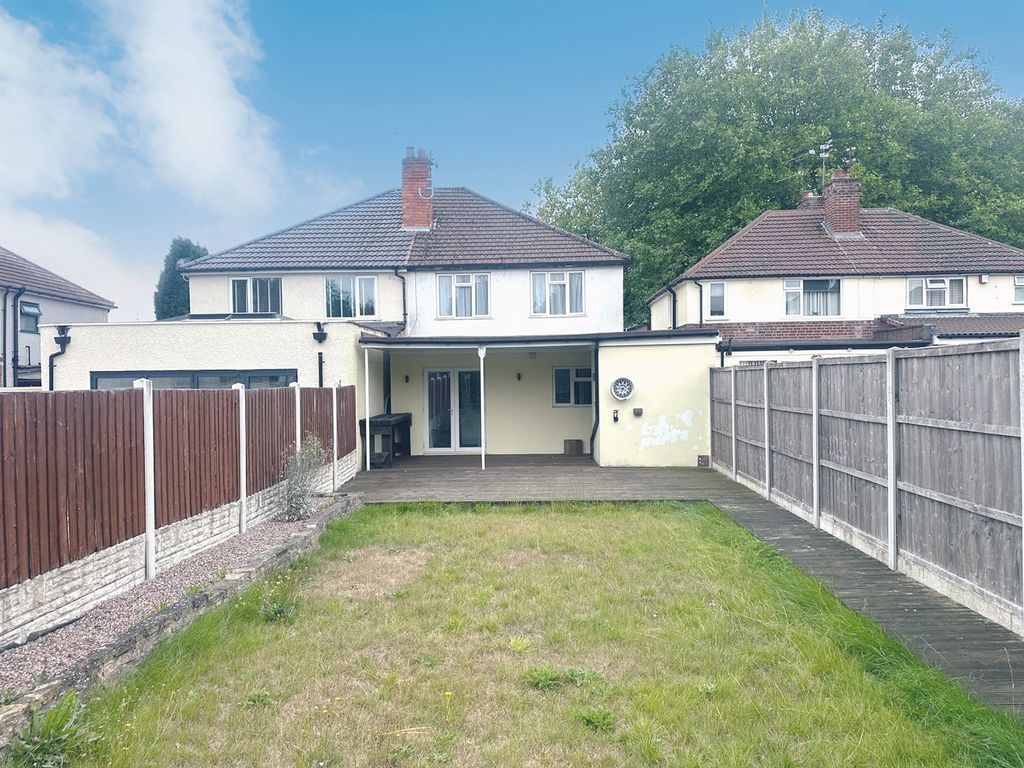 Property photo 2 of 18