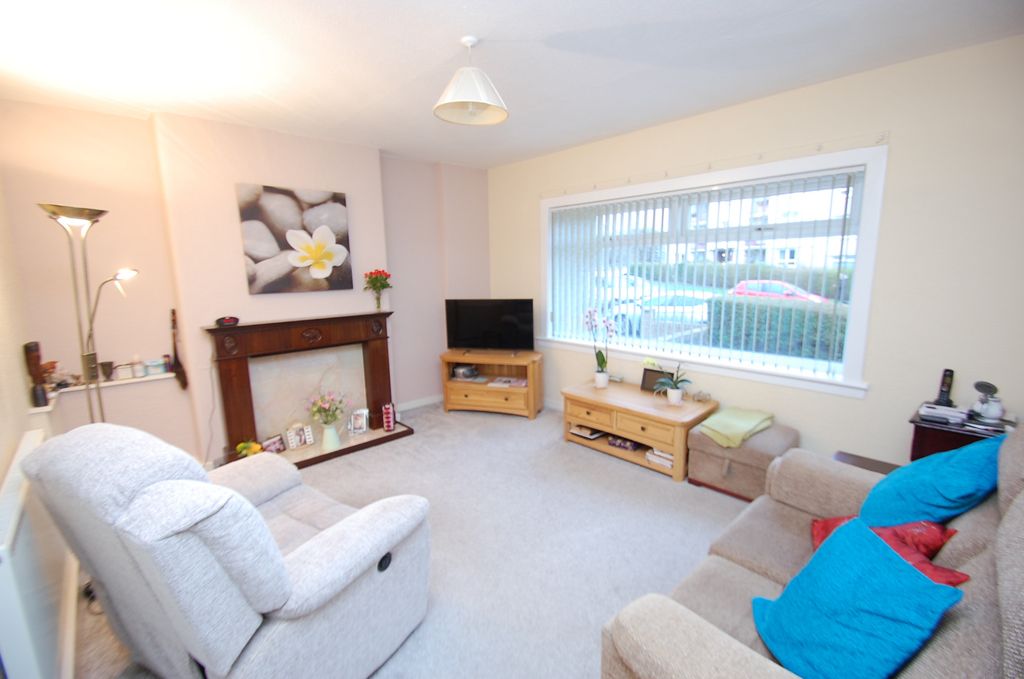 Property photo 2 of 21 4889371