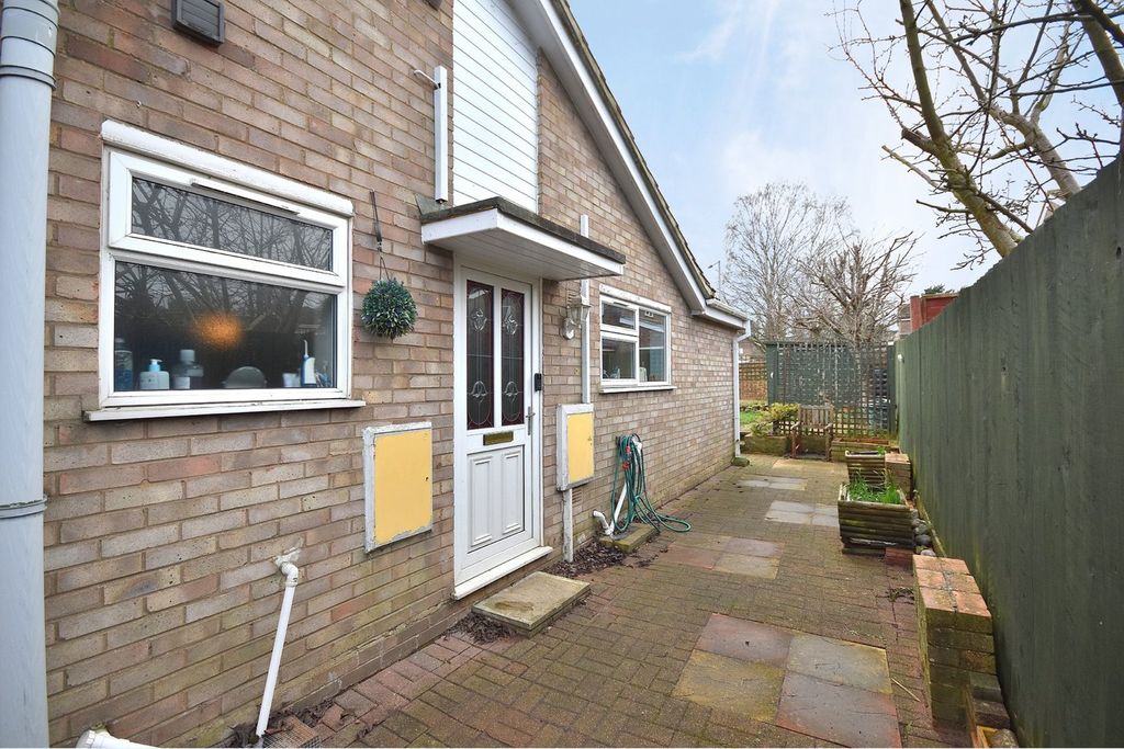 Property photo 2 of 15