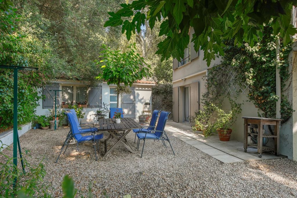 Property photo 3 of 24