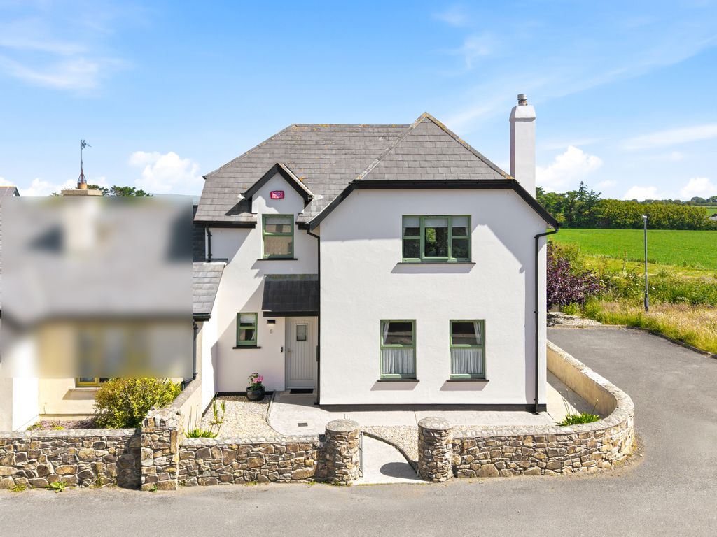 Property photo 1 of 59
