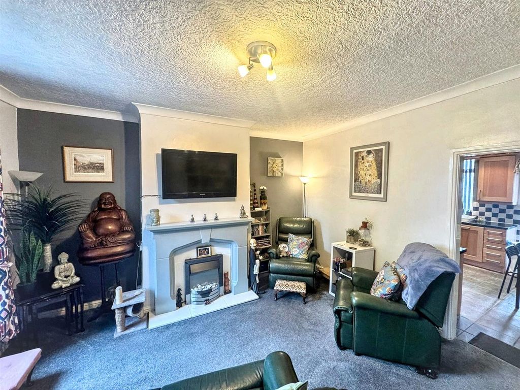 Property photo 3 of 11 Whatsapp Image 20250827 At 133445 7.Jpg