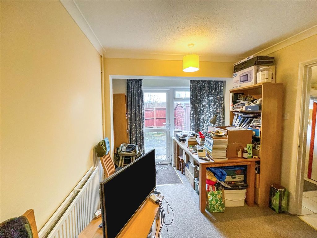 Property photo 3 of 10 06-03-2026__19-47-45_Img_0288.I7Fpz.Jpg