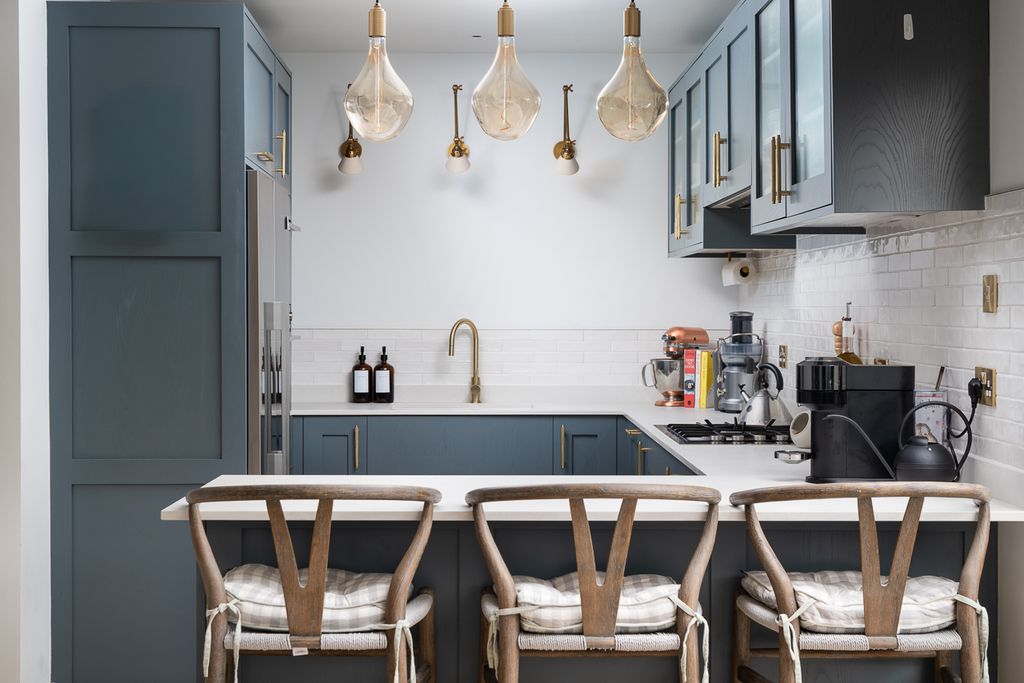 Property photo 3 of 24