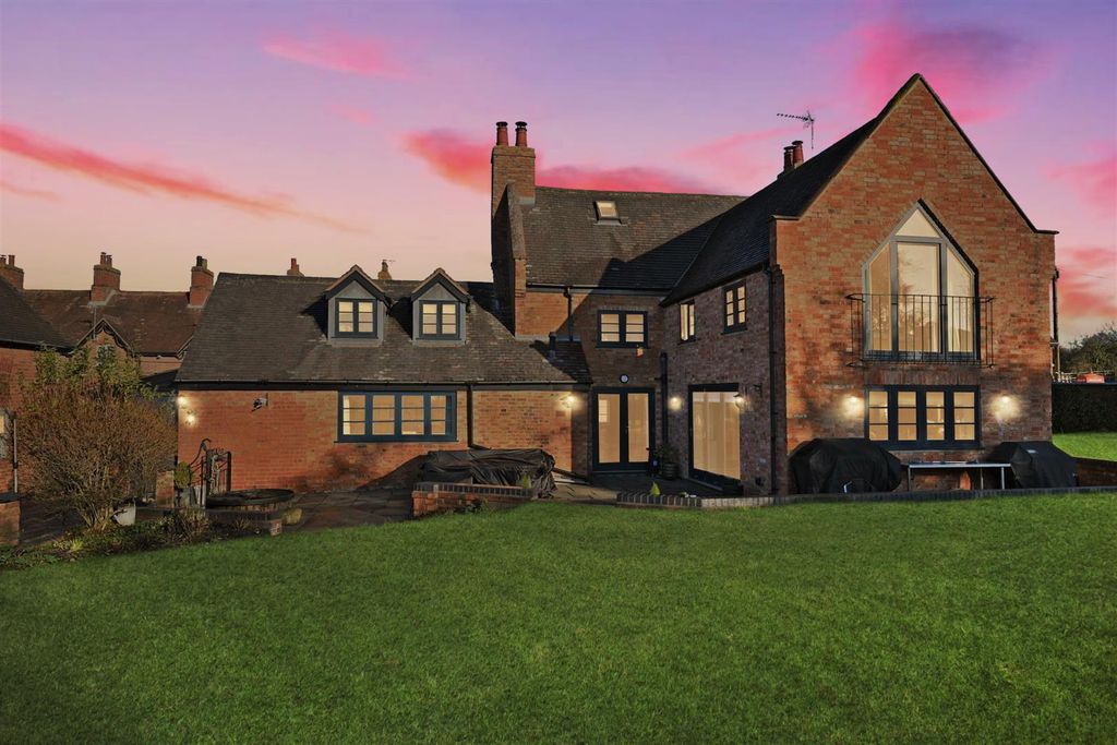 Property photo 1 of 63 c1.Jpg