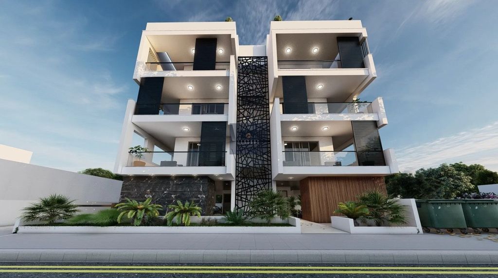 Property photo 1 of 25