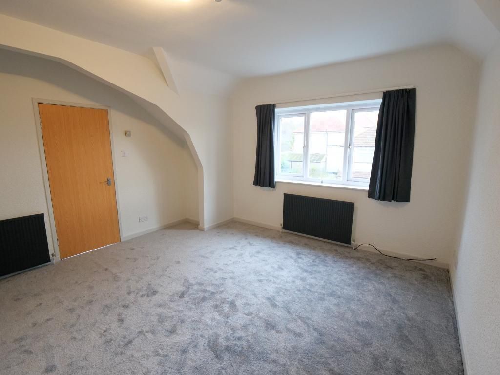 Property photo 2 of 7 Lounge