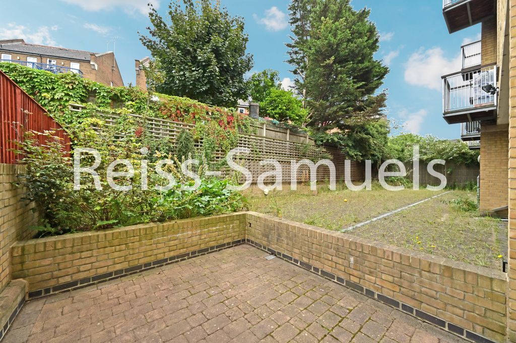 Property photo 3 of 31