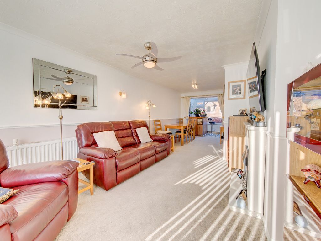 Property photo 2 of 15