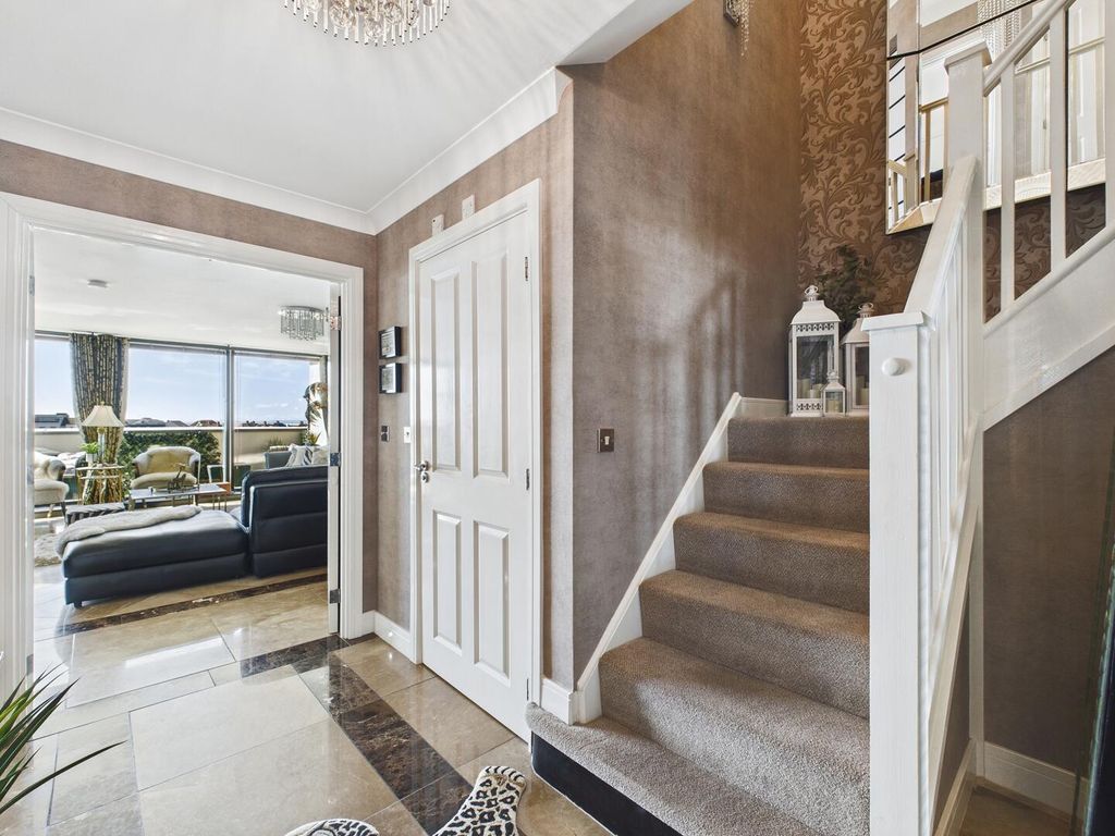 Additional image 7 of 2 bed flat for saleEsplanade, Porthcawl CF36