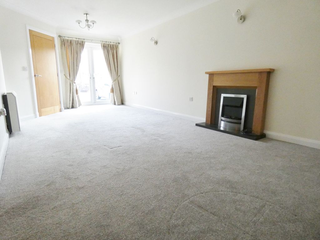 Property photo 2 of 6