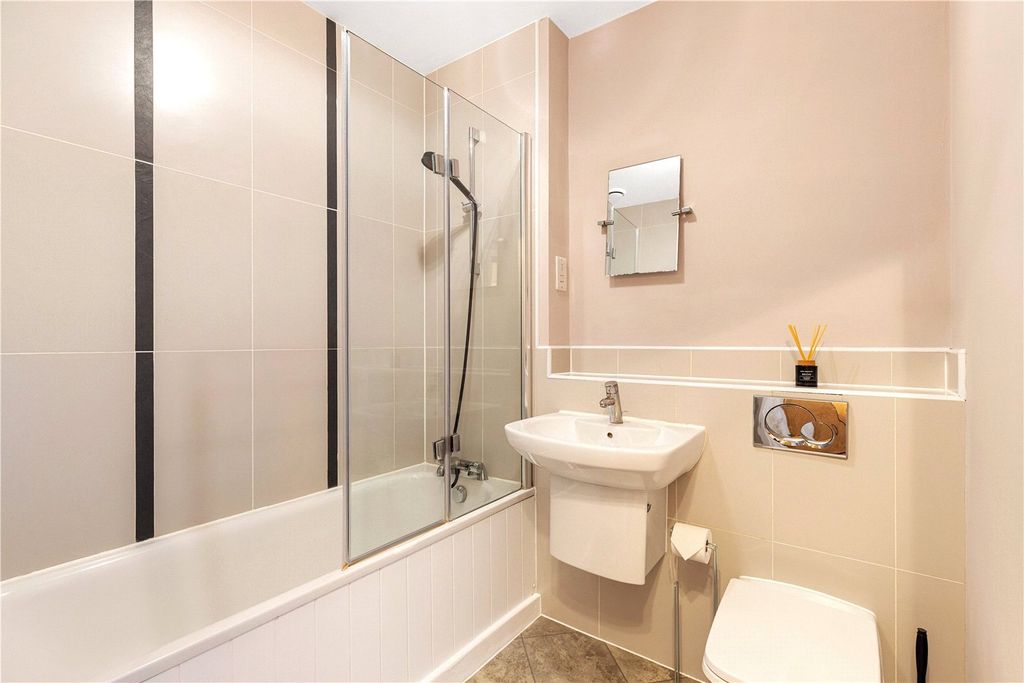 Property photo 3 of 10 Picture No. 07