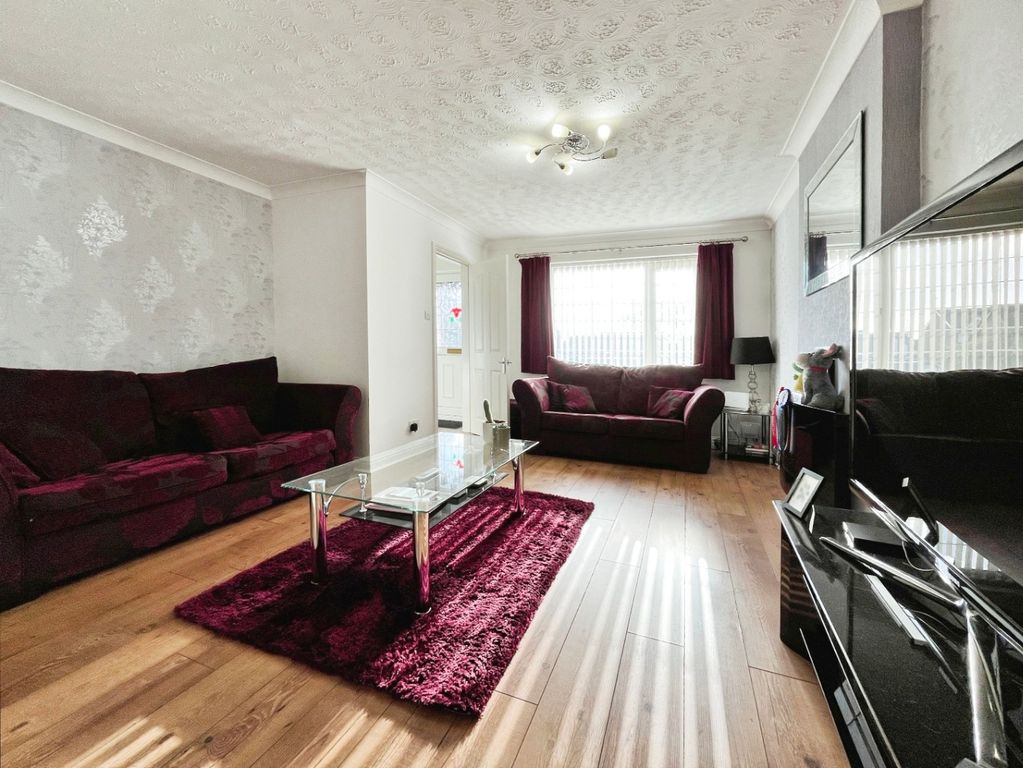 Property photo 3 of 24 3757479