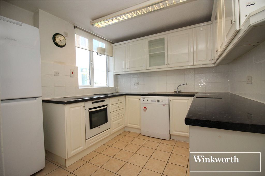 Property photo 3 of 9 Picture No. 06