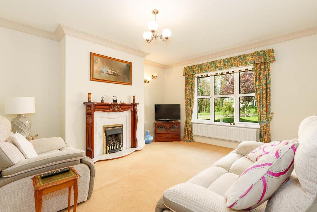 Property photo 3 of 26 19_The_Laurels_6.Jpg