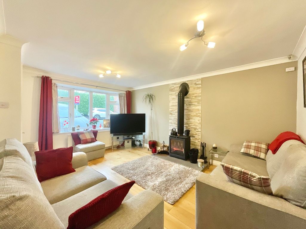 Property photo 2 of 22