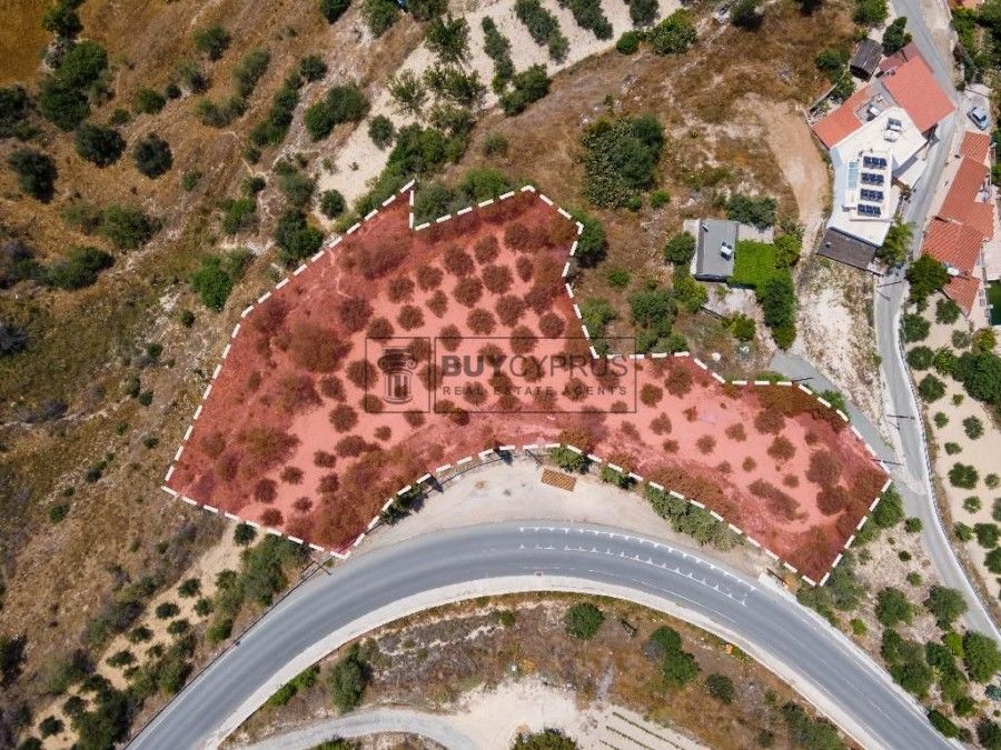 Property photo 1 of 5