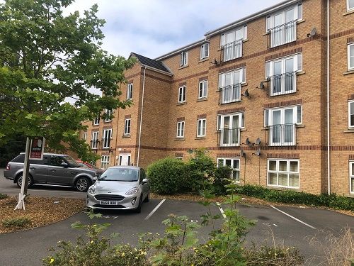 Property photo 1 of 8