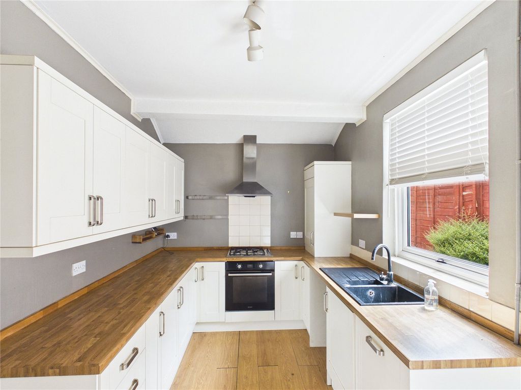 Property photo 1 of 11 Picture No. 04
