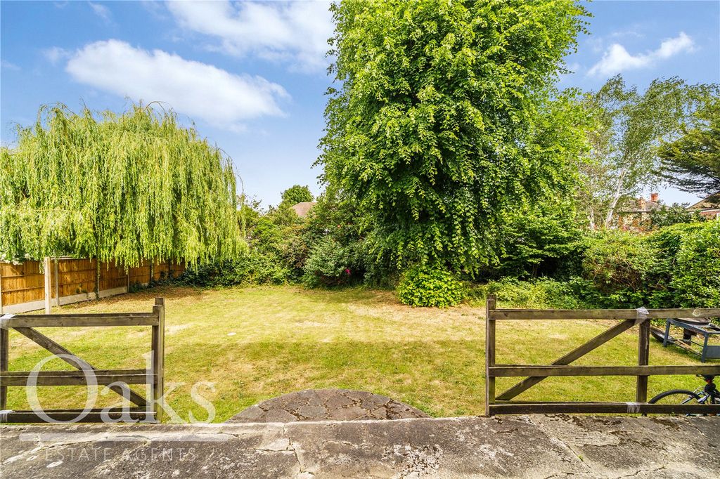 Property photo 2 of 11 Picture No. 24