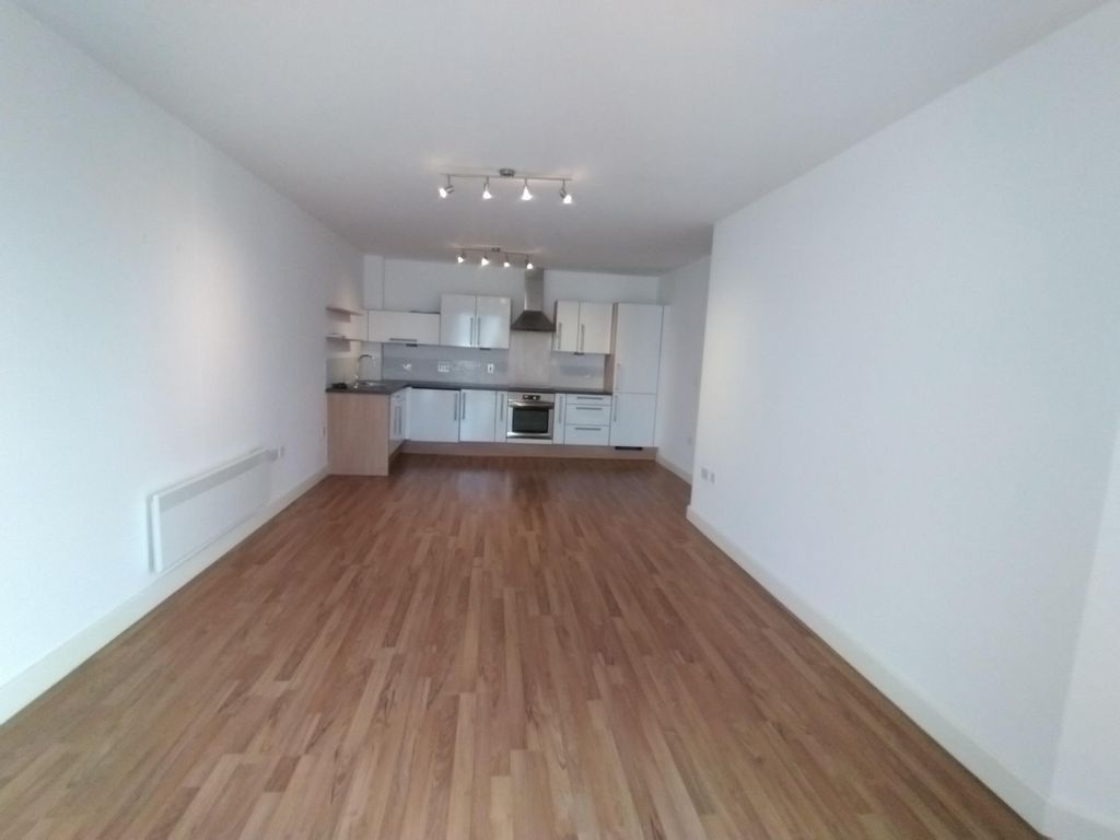 Property photo 2 of 10 (Main)