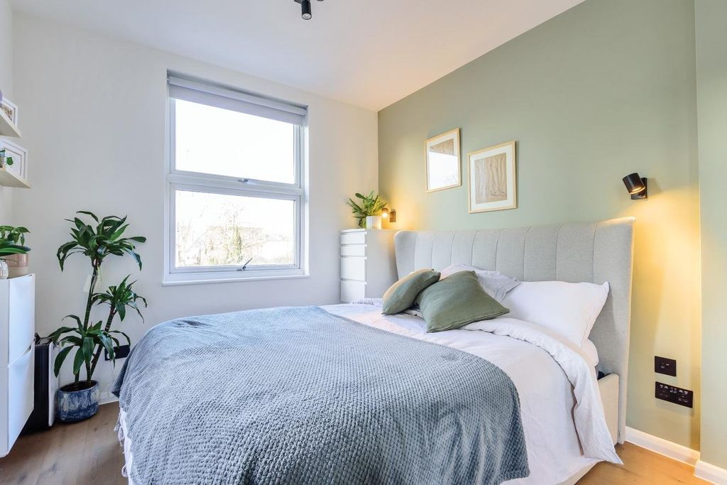 Property photo 3 of 16 Picture No. 09