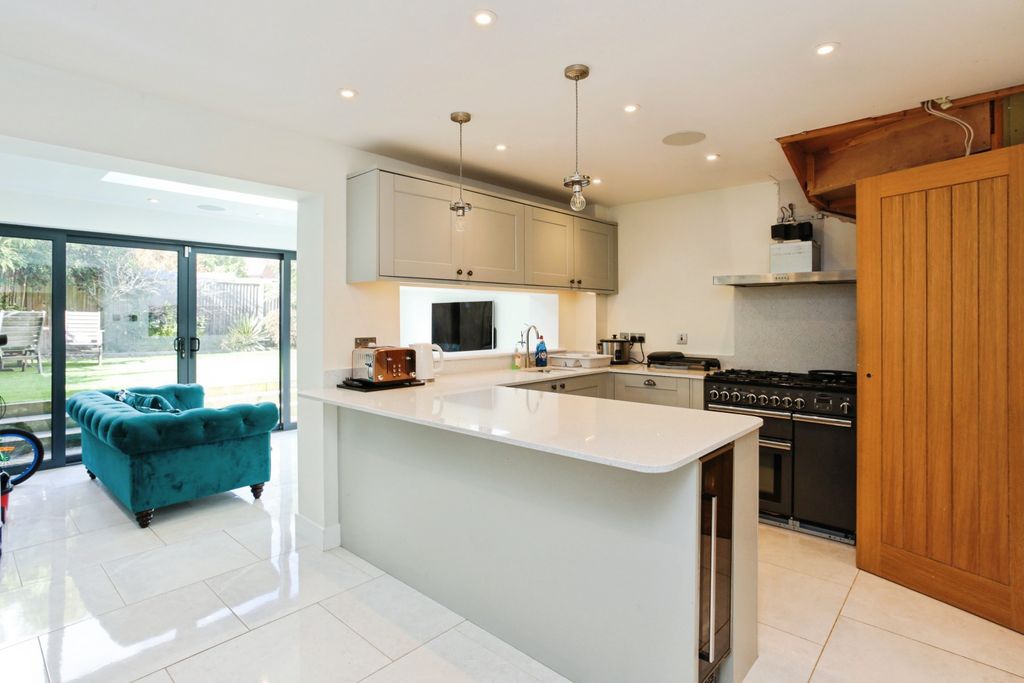 Property photo 2 of 20 Photo #2